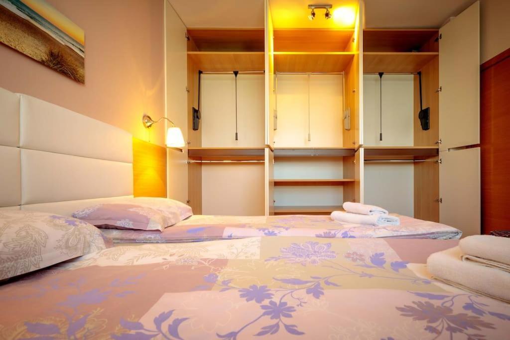 Green Apartment - Top Location, Near City Center! Sófia Exterior foto